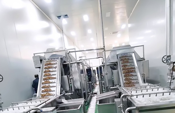 飲料灌裝生產(chǎn)線擰蓋工藝流程介紹